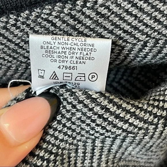 Ann Taylor Striped Wool Blend Blazer Size Small - Picture 7 of 7